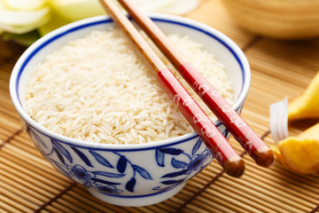 Reis in Schale - Rice in a bowl