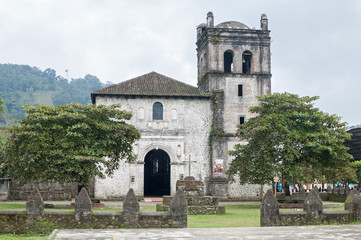 Old church in Chapultenango