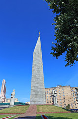 Obraz premium Monument obelisk Moscow - Hero City