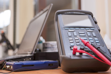 Professional Measurement Multimeter Unit With Two Probes Connect