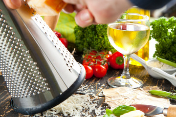 geribene parmesan käse