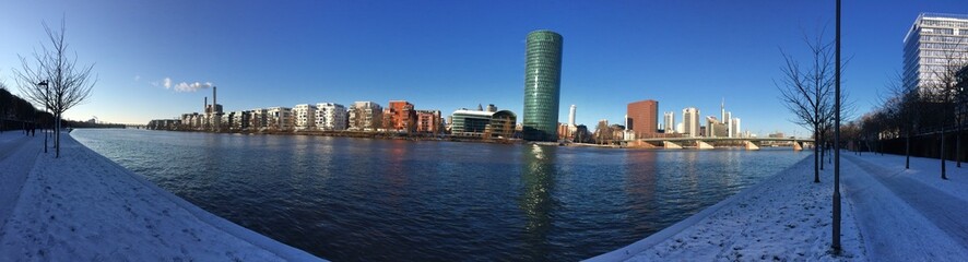 Fototapeta na wymiar Westhafen Frankfurt Main