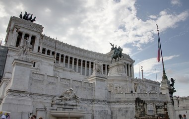Fototapeta na wymiar monument romain