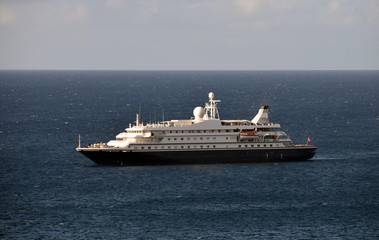 Fototapeta na wymiar Luxury yacht at sea