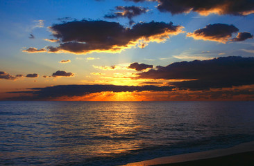 Il sole che tramonta