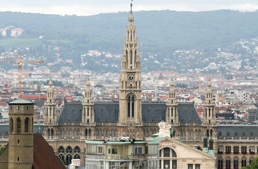 Obraz premium Aerial view of the city of vienna with Rathaus palace