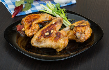 Roasted chicken wings