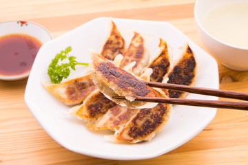 焼き餃子