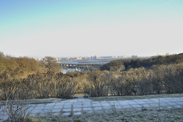 Вид на Днепр из ботанического сада