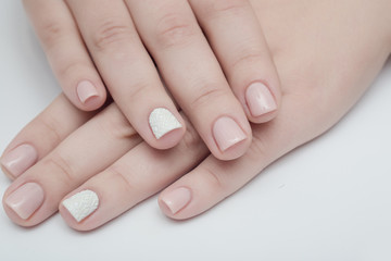nails