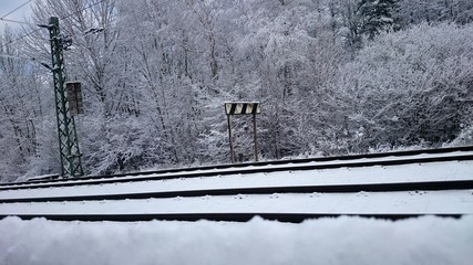 Gleise im Schnee