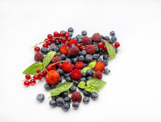 Naklejka na ściany i meble fresh berries