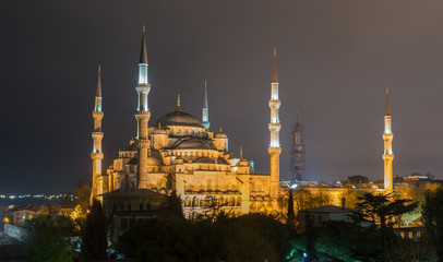 Obraz premium Blue Mosque in Istanbul at night