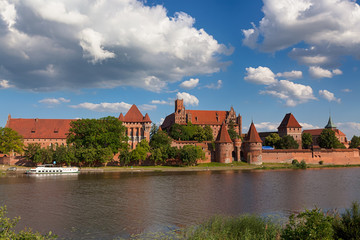 Fototapeta na wymiar Teutonic castle in Malbork