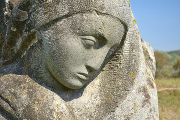 statue face