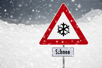 Verkehrsschild Schnee