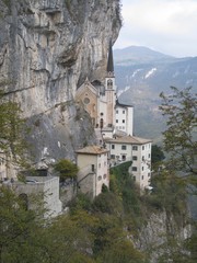 santuario della madonna della corona