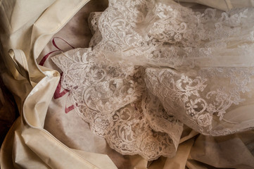 Dettaglio di un abito da sposa