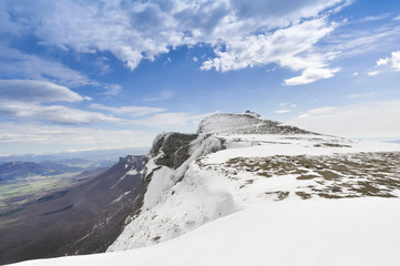 Fototapeta na wymiar Beriain mountain in winter, Navarre, Spain