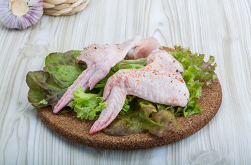 Raw chicken wings
