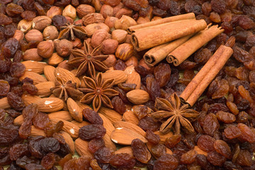 Obraz premium Mixture of nuts and spice