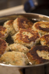 Press dumplings (vertical)