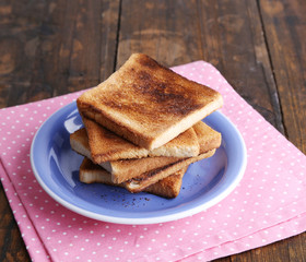 Toast bread