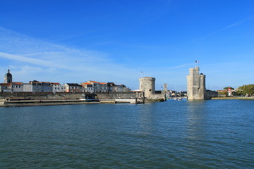 Fototapeta premium Tours médiévales de La Rochelle, France