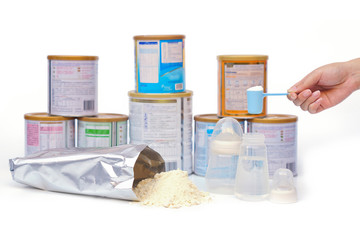 preparing powder milk for baby