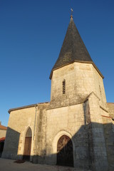 Fototapeta na wymiar Charente-Maritime - Charron - Façade de l'Eglise St-Nicolas