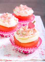 Pink velvet cakes