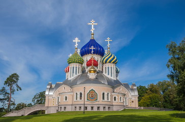 Fototapeta na wymiar Temple of Holy Prince Igor of Kiev and Chernigov in Peredelkino