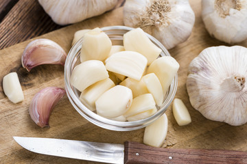 Fototapeta na wymiar Rustic style Garlic