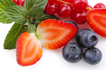 Fragole,mirtilli e ribes