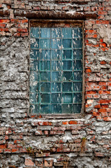 Fototapeta na wymiar old dirty window