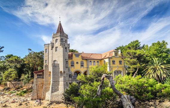 Museu Condes de Castro Guimar&atilde;es