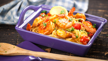 Spagetti mit garnelen 