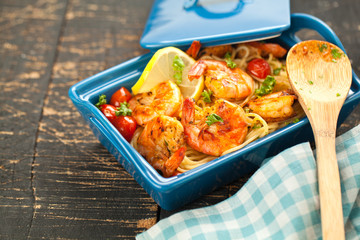Spagetti mit garnelen 