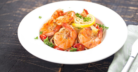 Spagetti mit garnelen 