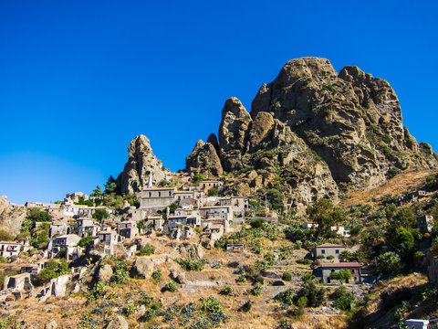 Ghost Town II (Pentedattilo)