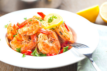 Spagetti mit garnelen 