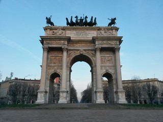 Fototapeta na wymiar Arco della Pace. Milan. Itali