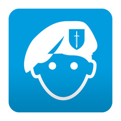 Etiqueta tipo app fuerzas especiales