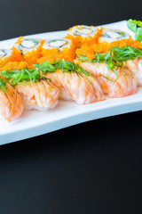 Salmon sushi