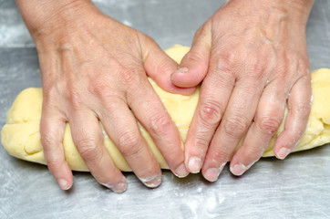 impasto per biscotti crudo in Italia