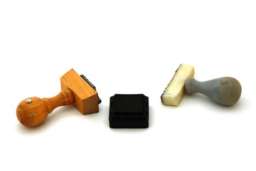 2 Stempel mit Stempelkissen