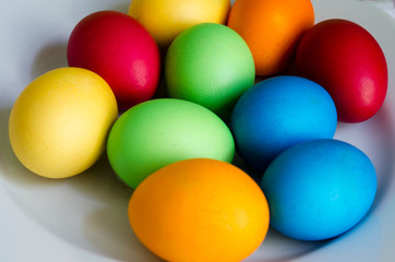 Frohe Ostern, bunte Ostereier