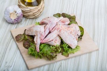 Raw chicken wings