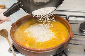 Valencian paella