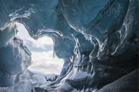 Glacial Cave © klikk